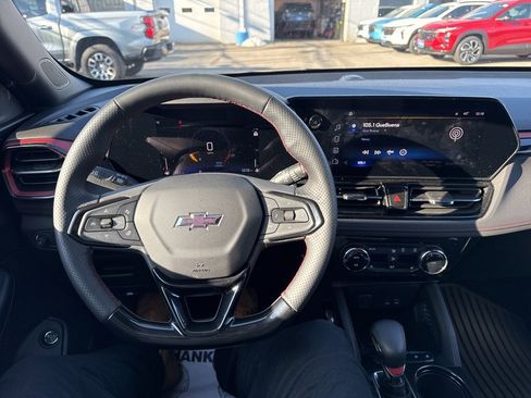 Used 2025 Chevrolet TrailBlazer RS w/ Convenience Package image 17