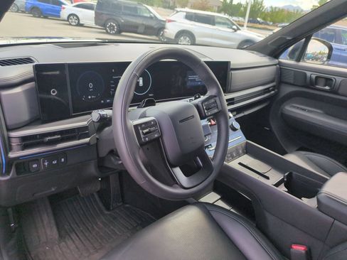 Used 2025 Hyundai Santa Fe Calligraphy AWD/4WD image 13