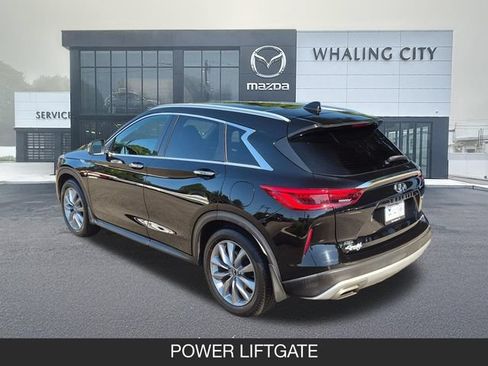 Used 2019 INFINITI QX50 Luxe w/ Navigation Package AWD/4WD image 6