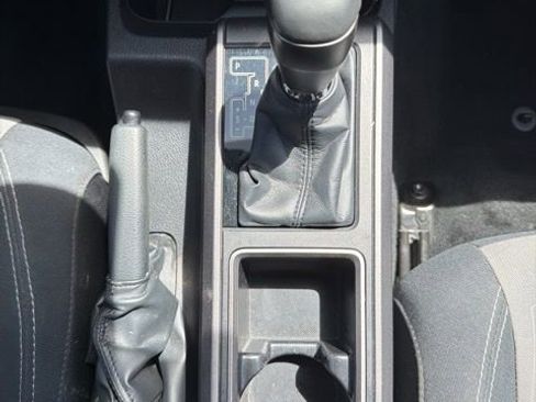 Certified 2023 Toyota Tacoma TRD Off-Road AWD/4WD image 14