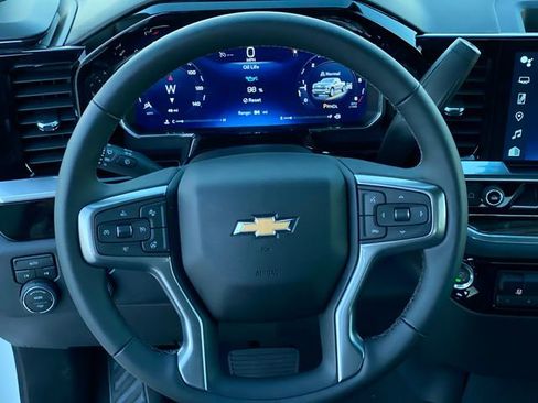 New 2026 Chevrolet Silverado 1500 LT image 11