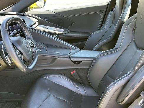 Used 2023 Chevrolet Corvette Stingray Convertible w/ Z51 Performance Package RWD image 13