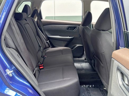 Used 2023 Nissan Rogue S AWD/4WD image 33