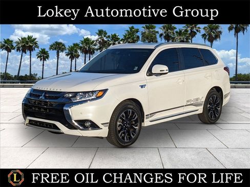 Used 2018 Mitsubishi Outlander GT image 1