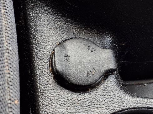 Used 2014 Chevrolet Cruze LT image 21