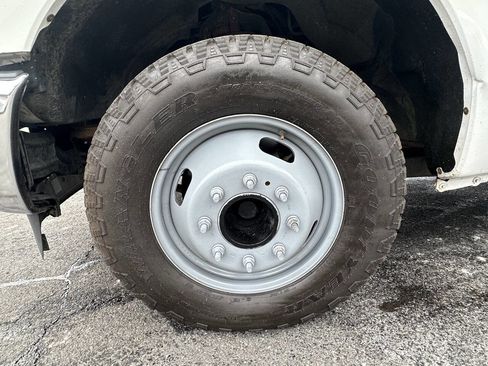 Used 2012 Ford F350 XL image 12