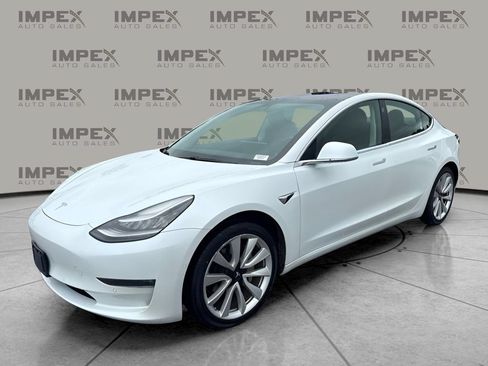 Used 2018 Tesla Model 3 Mid Range RWD image 1