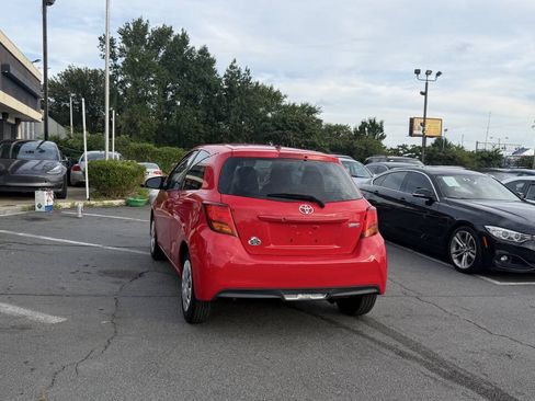Used 2015 Toyota Yaris L FWD image 10