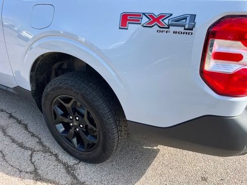 Used 2025 Ford Maverick XLT w/ XLT Luxury Package AWD/4WD image 7