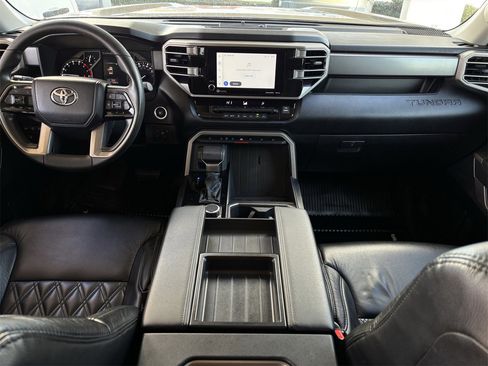 Used 2022 Toyota Tundra SR5 image 11