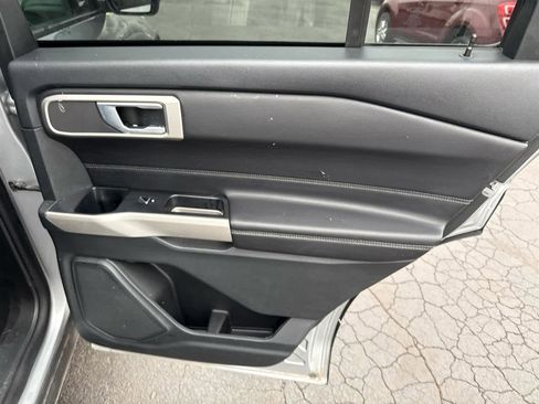 Used 2023 Ford Explorer XLT w/ Equipment Group 202A image 26