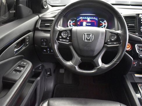 Used 2020 Honda Pilot Black Edition image 31