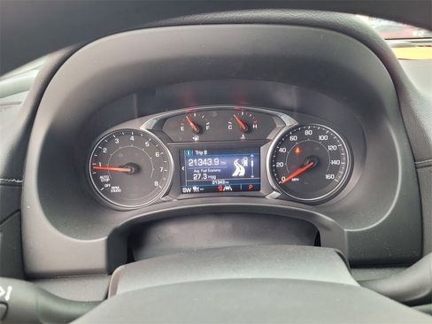 Used 2023 GMC Terrain SLE w/ Driver Convenience Package image 23