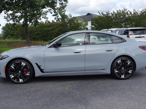 New 2026 BMW 430i w/ M Sport Package RWD image 4