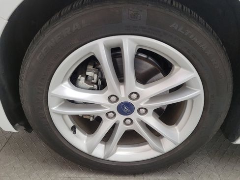 Used 2018 Ford Fusion S image 31