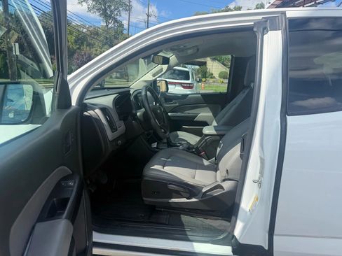 Used 2019 Chevrolet Colorado W/T w/ WT Convenience Package image 22