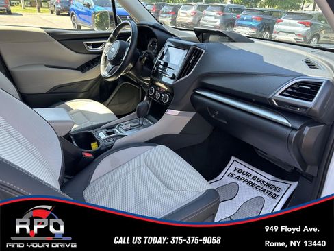 Used 2022 Subaru Forester Premium AWD/4WD image 36