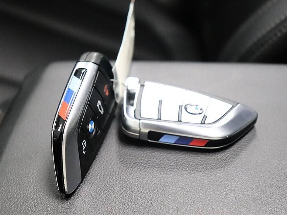 Used 2024 BMW 330i w/ M-Sport Package w/ M Sport Package RWD image 31