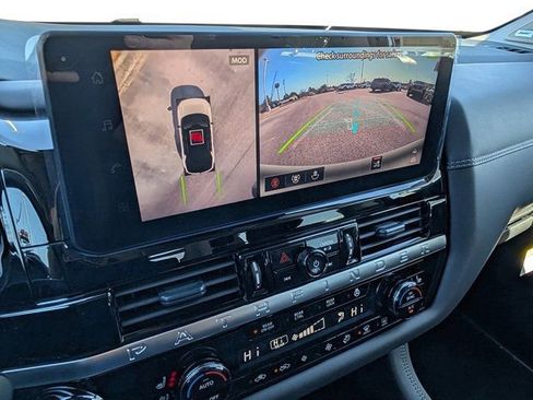 New 2026 Nissan Pathfinder Platinum image 20