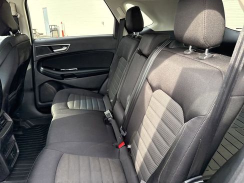 Used 2015 Ford Edge SEL image 13