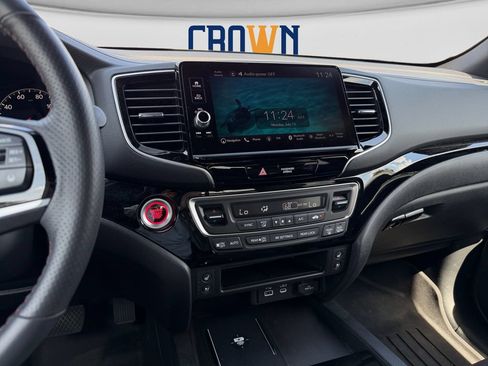 Used 2025 Honda Ridgeline Black Edition image 15