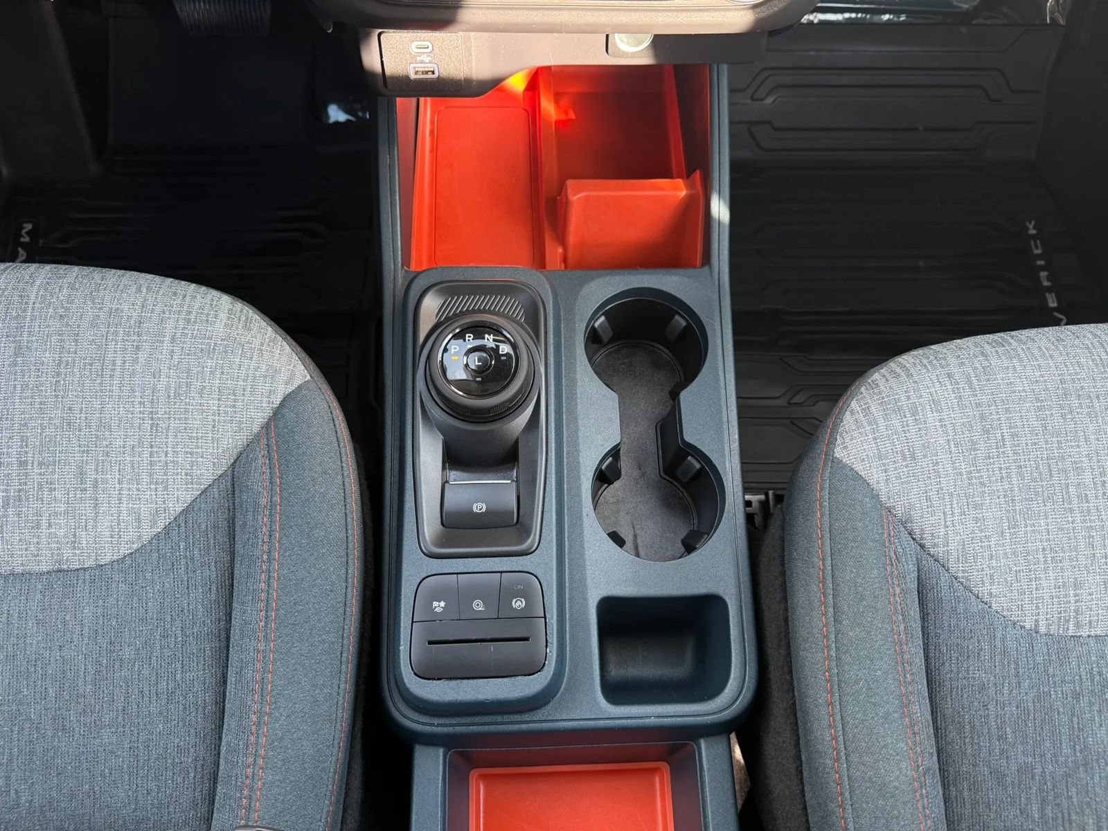 Used 2024 Ford Maverick XLT FWD image 11