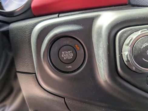 Certified 2022 Jeep Wrangler Rubicon image 21