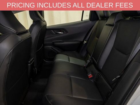 Used 2024 Toyota Prius XLE AWD/4WD image 7