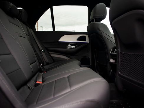 Certified 2025 Mercedes-Benz GLE 350 4MATIC image 27