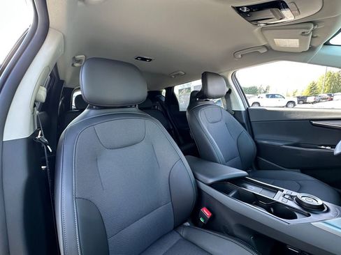 Used 2025 Kia EV6 Light RWD image 27