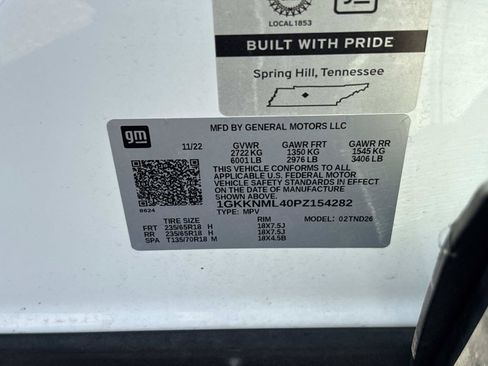 Used 2023 GMC Acadia SLT FWD image 26