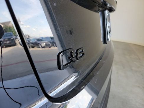 Used 2023 Audi Q8 Prestige AWD/4WD image 8