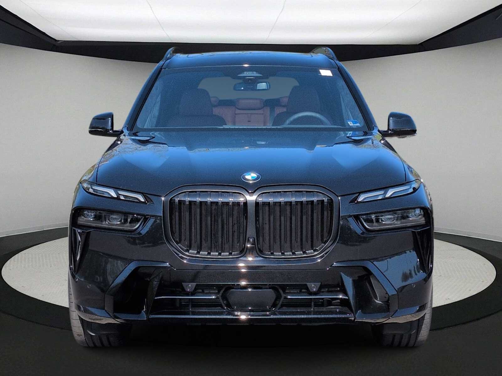 Used 2027 BMW X7 xDrive40i w/ Executive Package AWD/4WD image 3