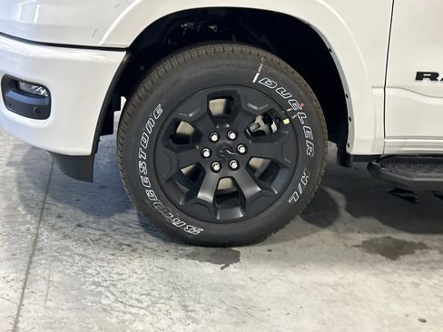 New 2026 RAM 1500 Big Horn AWD/4WD image 11