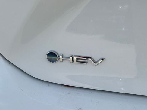 Certified 2025 Toyota Camry SE image 12