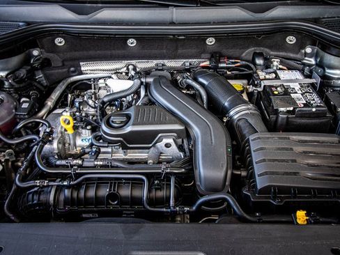 New 2026 Volkswagen Taos S image 23