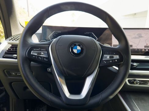 Used 2025 BMW X5 sDrive40i w/ Parking Assistance Package image 14