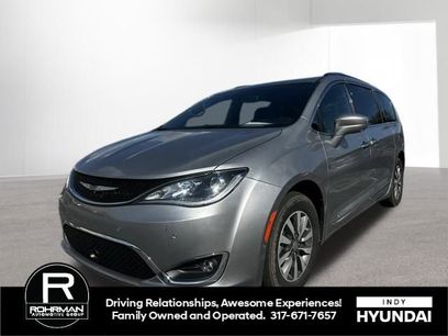 Used 2020 Chrysler Pacifica Touring-L