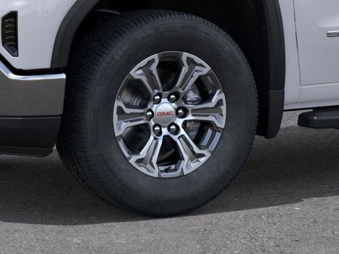 New 2026 GMC Sierra 1500 SLE image 30