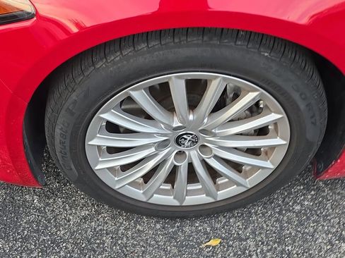 Used 2024 Alfa Romeo Giulia Sprint image 8