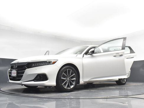 Used 2021 Honda Accord EX-L image 31
