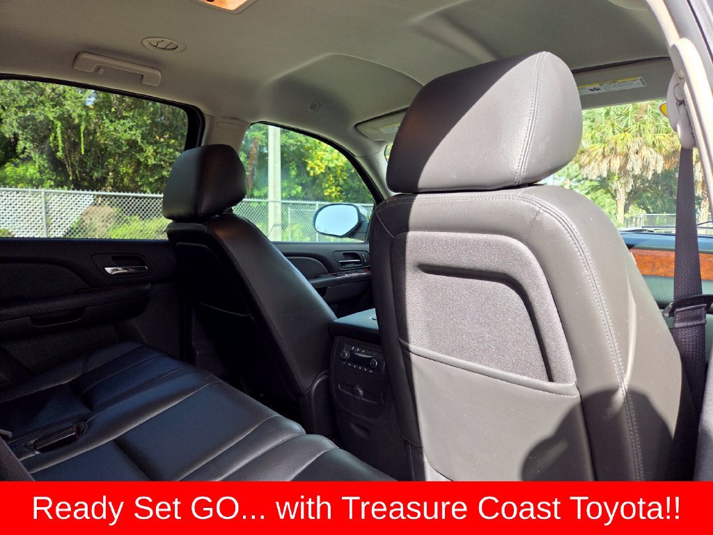 Used 2013 Chevrolet Tahoe LT RWD image 17