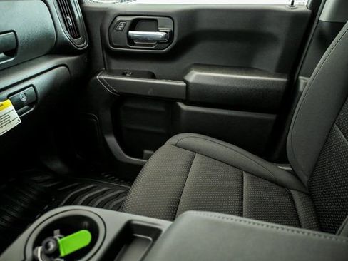 New 2026 GMC Sierra 1500 Pro w/ Pro Value Package image 15