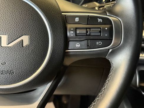 Used 2022 Kia K5 GT-Line image 12