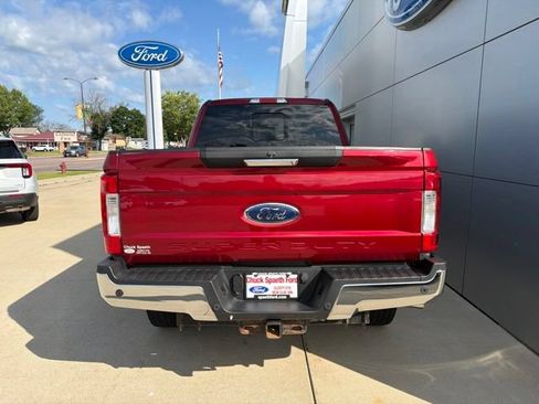 Used 2017 Ford F350 XLT w/ XLT Premium Package AWD/4WD image 6