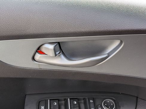 Used 2021 Kia Forte LXS FWD image 12