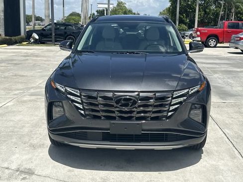 Used 2022 Hyundai Tucson Limited AWD/4WD image 3