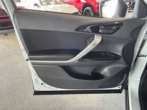 Used 2023 Mitsubishi Eclipse Cross LE AWD/4WD image 17