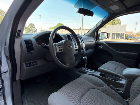 Certified 2019 Nissan Frontier SV AWD/4WD image 11