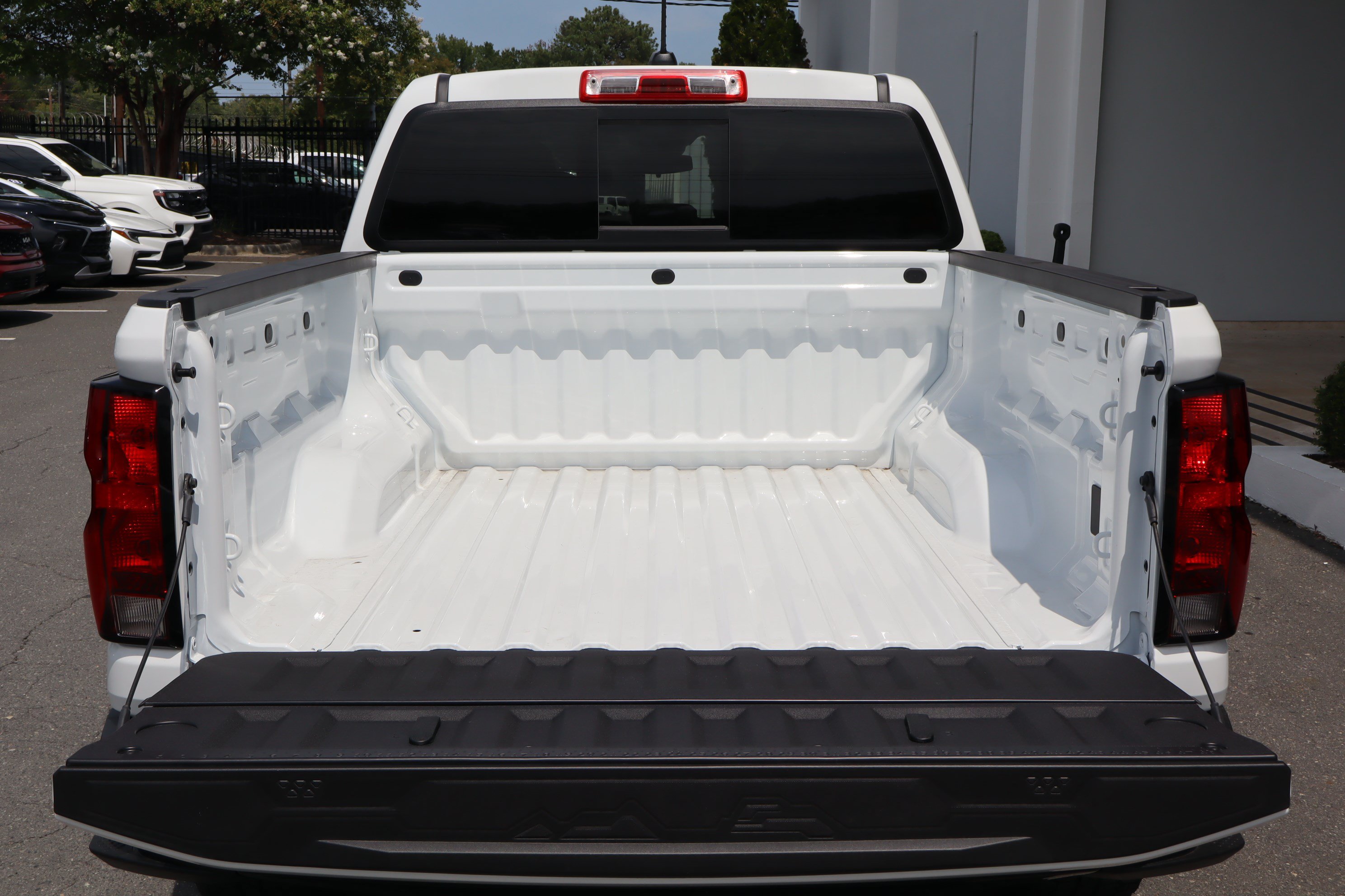 New 2026 Chevrolet Colorado Trail Boss AWD/4WD image 9